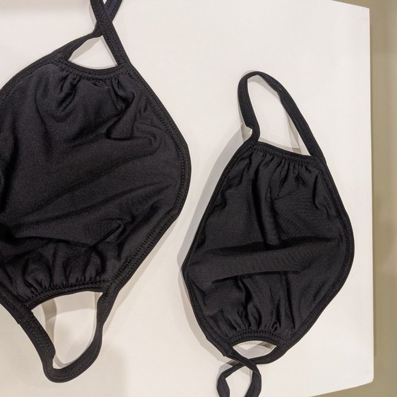 Sephora Reusable Mask - LOT OF 2 - Picture 3 of 3